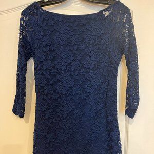 Smart Set Navy blue lace, long-sleeve, form-fitting cocktail dress